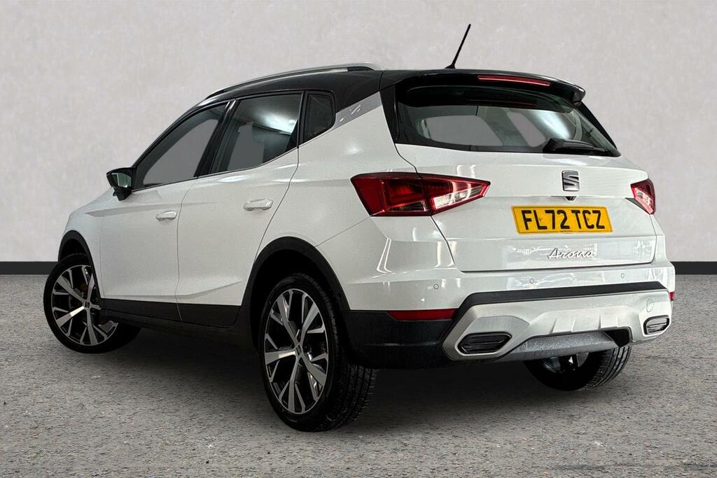 Seat Arona 1.0 Tsi 110 Xperience Lux Dsg White #3