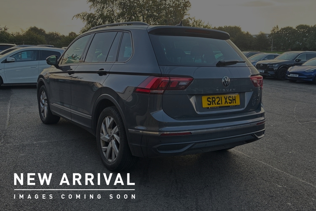Volkswagen Tiguan Elegance White #3