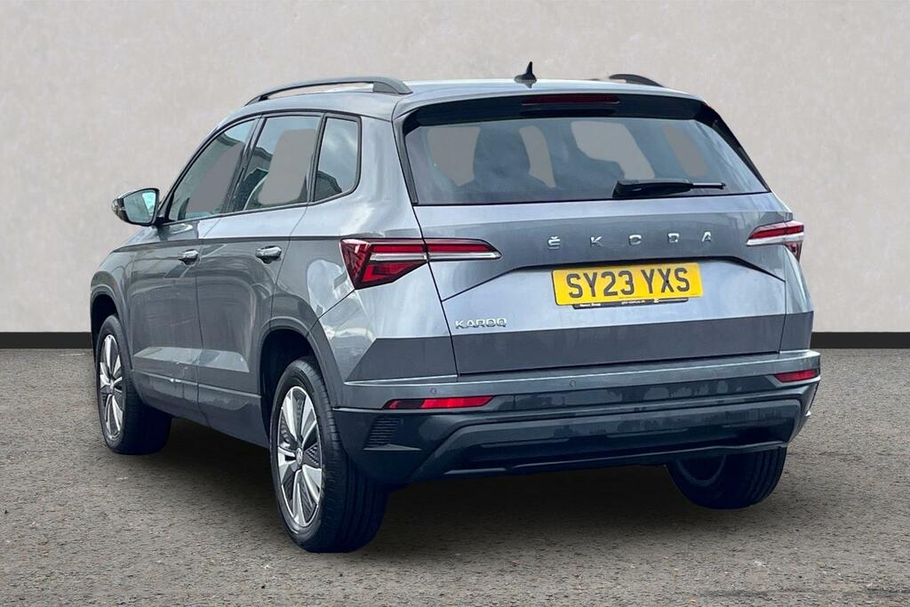 Skoda Karoq 1.0 Tsi 110Ps Se Drive Grey #3
