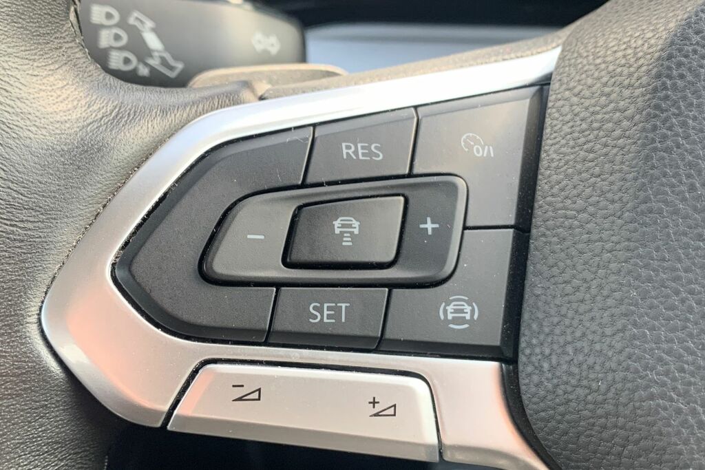 Volkswagen Golf 2.0 Tsi Gti Dsg Black #14