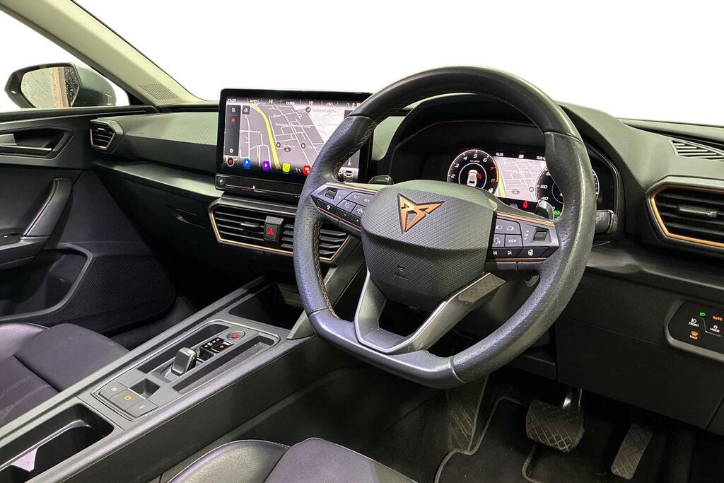 Cupra Leon 1.5 Etsi V1 Dsg Red #6