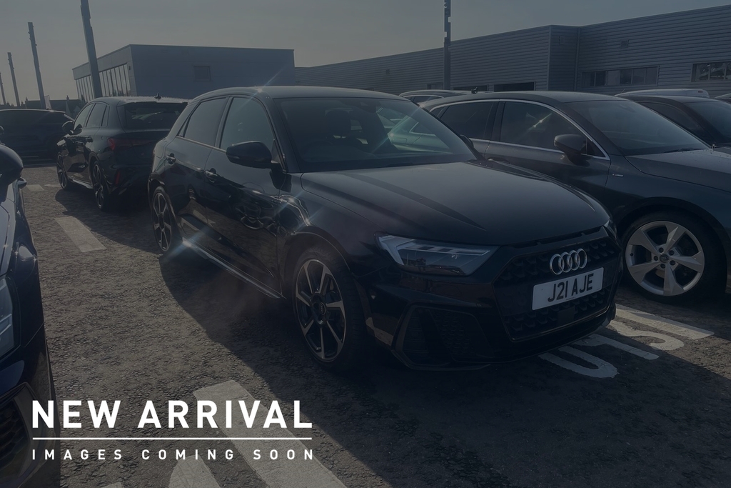 Audi A1 Audi Sportback 25 Tfsi Sport Black #1