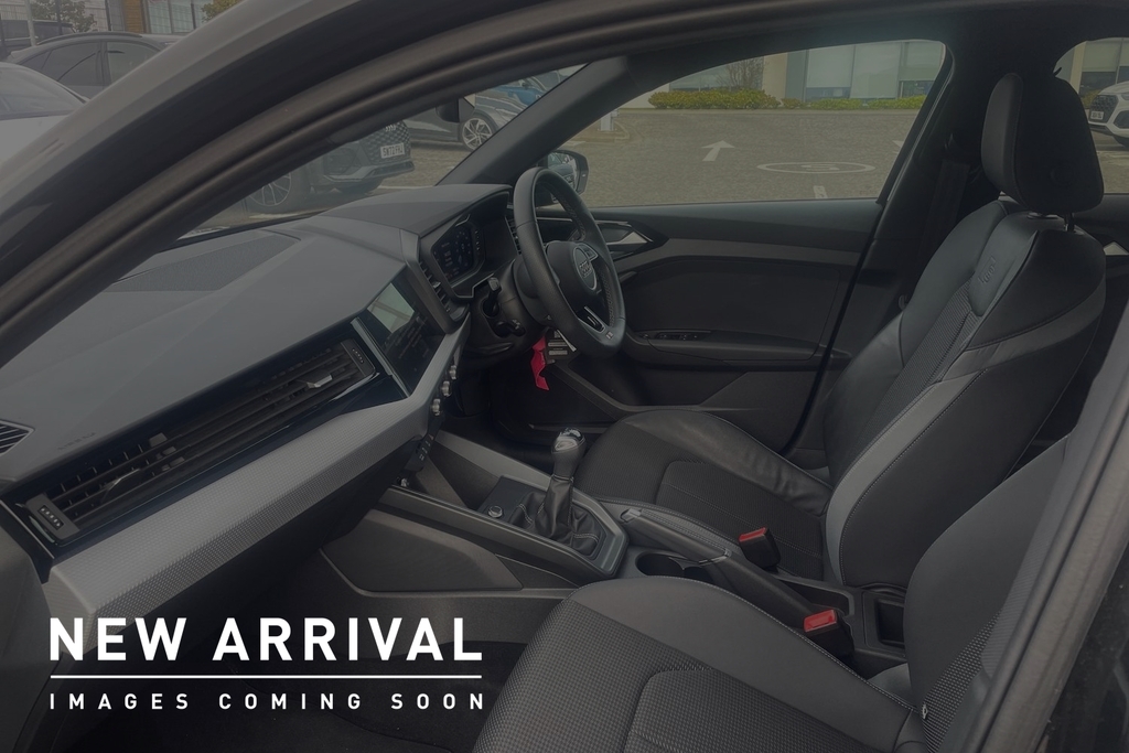 Audi A1 1.0 Tfsi 30 S Line Sportback S Tronic E Black #2