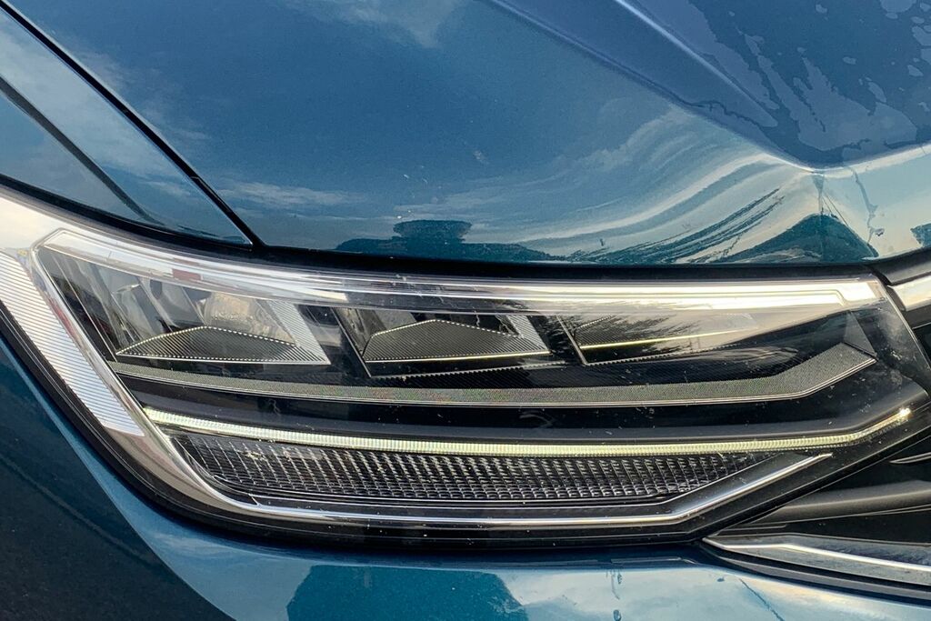 Volkswagen Tiguan Active Red #18