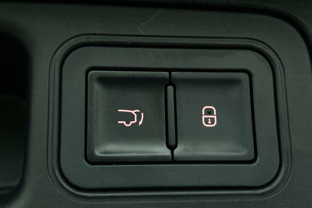 Byd Seal U 1.5 18.3Kwh Boost Suv Plug-in Hybrid Cv Black #18