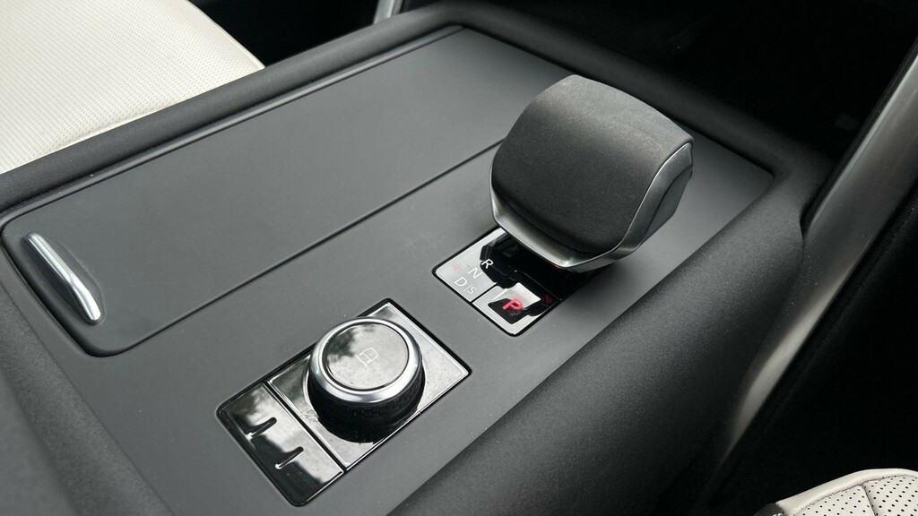 Land Rover Discovery 3.0 D350 Dynamic Hse Grey #13