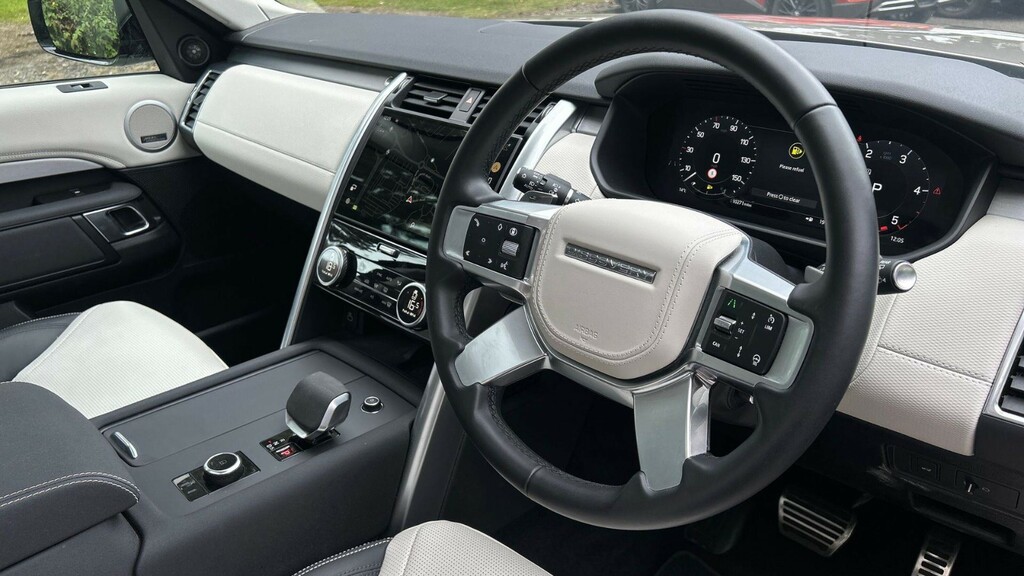 Land Rover Discovery 3.0 D350 Dynamic Hse Grey #31