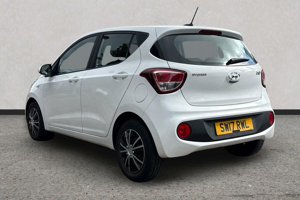 Hyundai I10 1.2 Se Euro 6 White #4