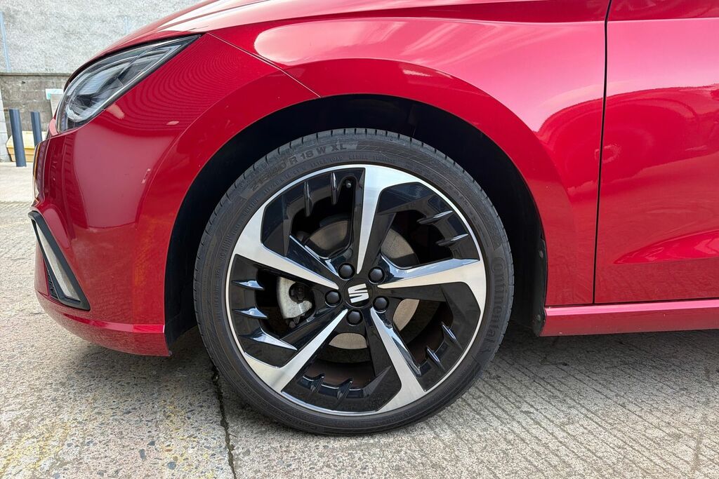 Seat Ibiza 1.0 Tsi 110 Fr Sport Dsg Red #5
