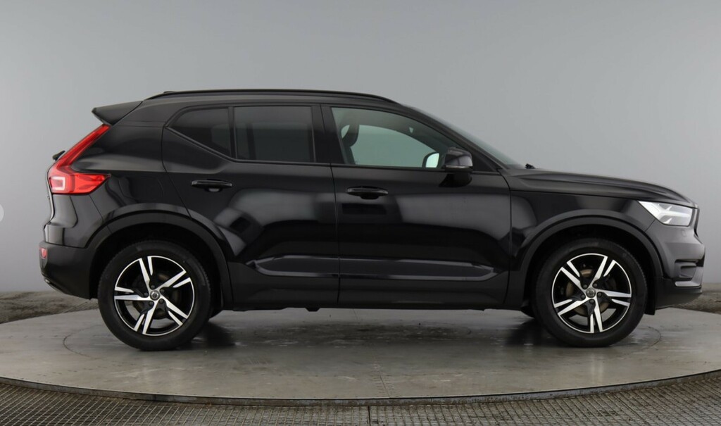 Volvo XC40 R-design, T3 Black #2