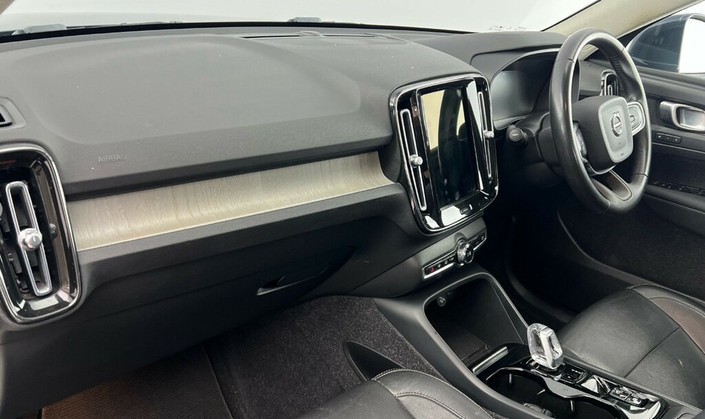 Volvo XC40 Inscription, T3 Black #6