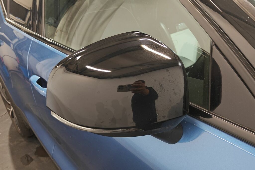 Volvo XC40 2.0 B4p Inscription Awd Black #19