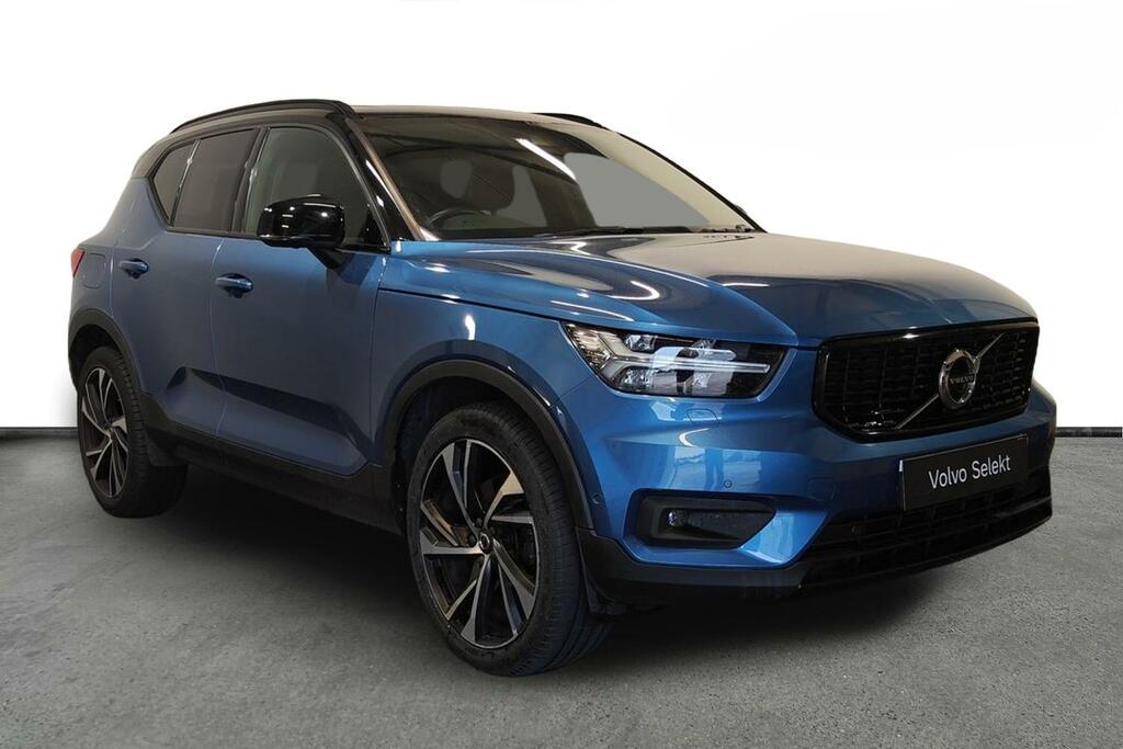 Volvo XC40 2.0 B4p R Design Pro Blue