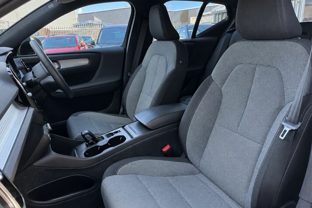 Volvo XC40 Recharge Pro, Single Motor Sunroof360 Camera Red #16