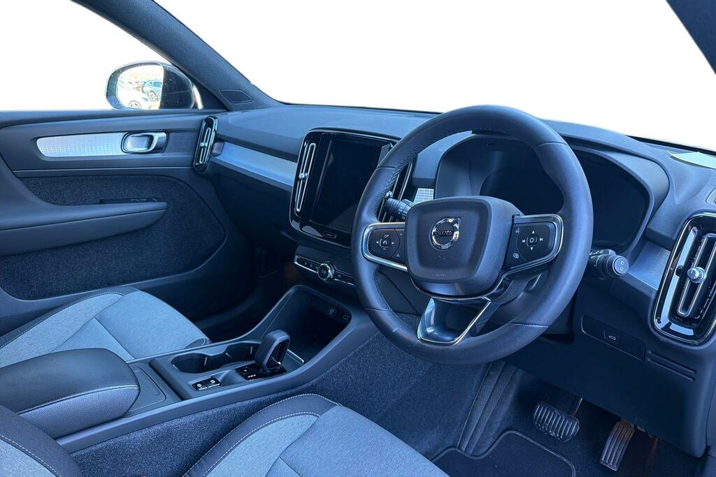 Volvo XC40 2.0 B3p Core Black #6