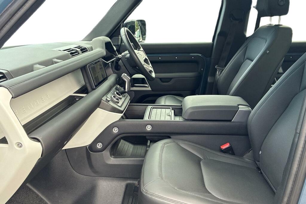 Land Rover Defender 110 D250 Se Blue #3