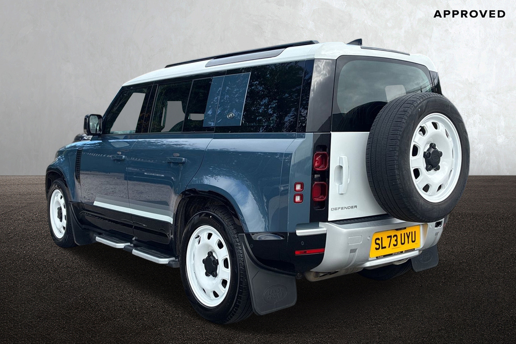 Land Rover Defender 110 D250 Se Blue #2