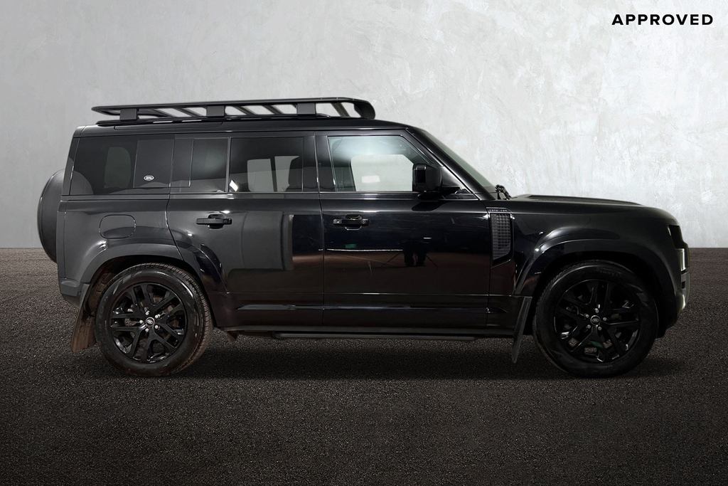 Land Rover Defender 110 D250 Xs Edition Black #5