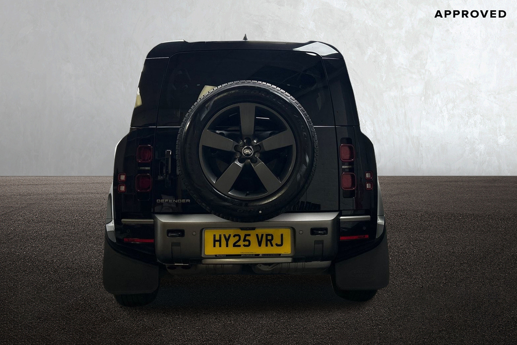 Land Rover Defender 110 D350 X-dynamic Hse Black #6
