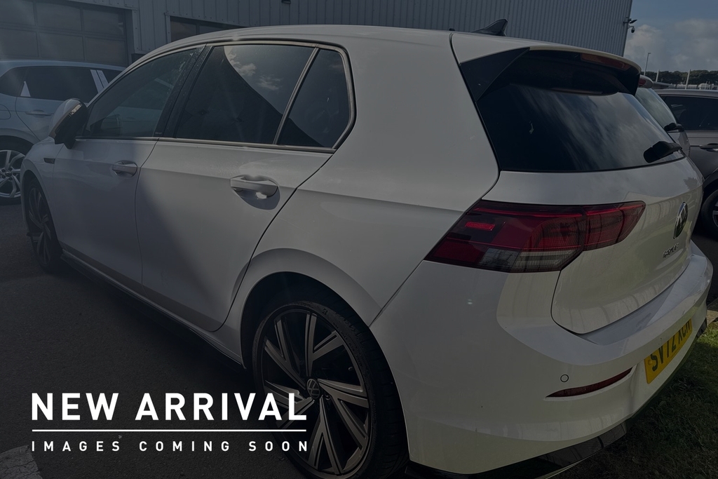 Volkswagen Golf 1.5 Tsi 150 R-line White #3