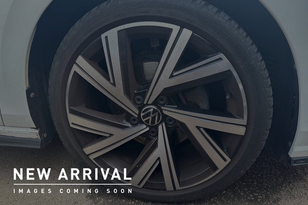 Volkswagen Golf 1.5 Tsi 150 R-line White #5