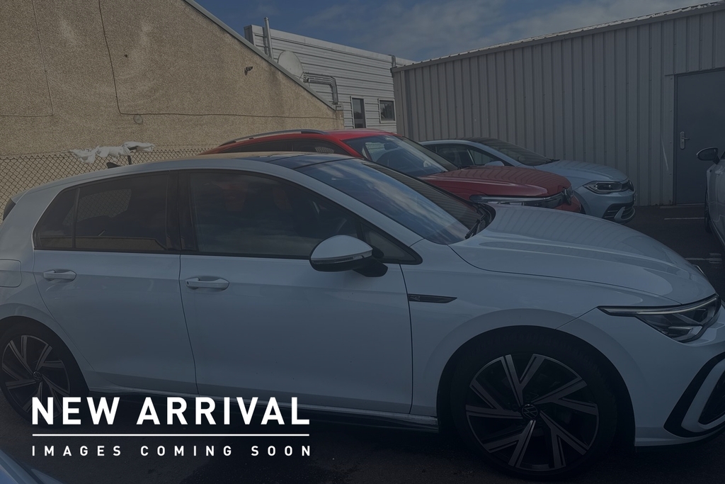 Volkswagen Golf 1.5 Tsi 150 R-line White #4