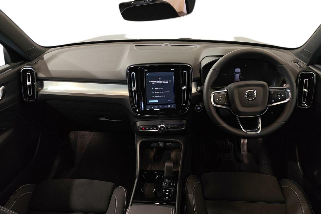 Volvo XC40 2.0 B3p Plus Dark Black #6