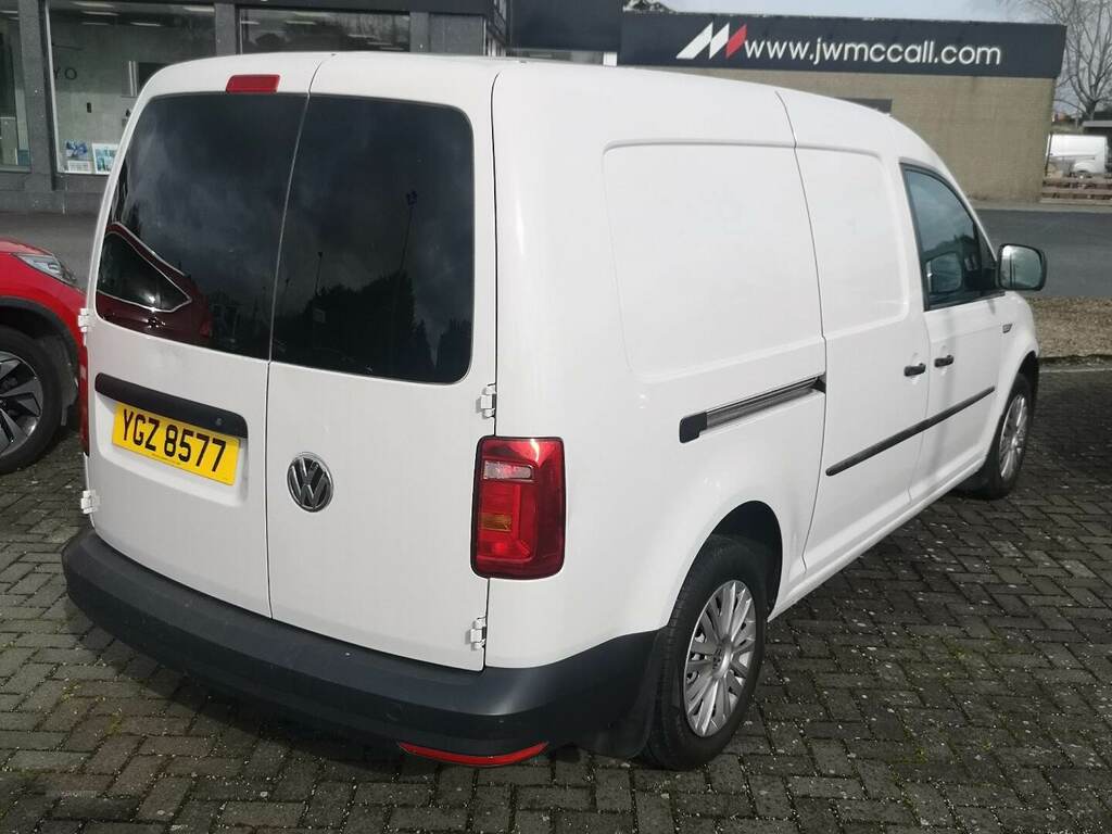 Volkswagen Caddy Maxi 2.0 Tdi Bluemotion Tech 102Ps Startline Van White #6