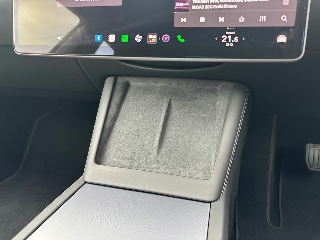 Tesla Model 3 Dual Motor Performance Saloon Black #15