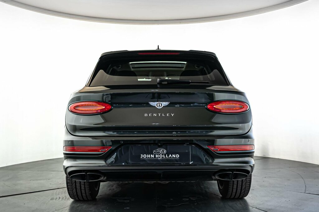 Bentley Bentayga S White #8