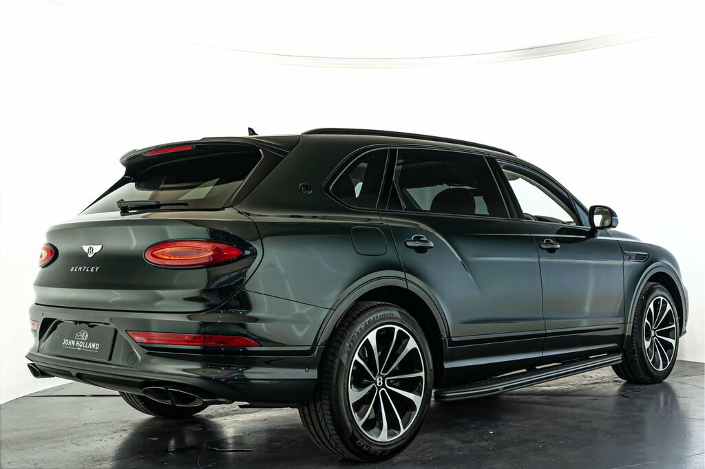 Bentley Bentayga S White #9