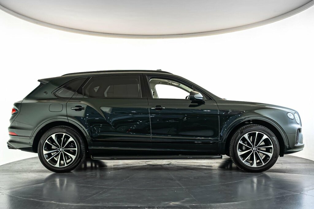 Bentley Bentayga S White #10