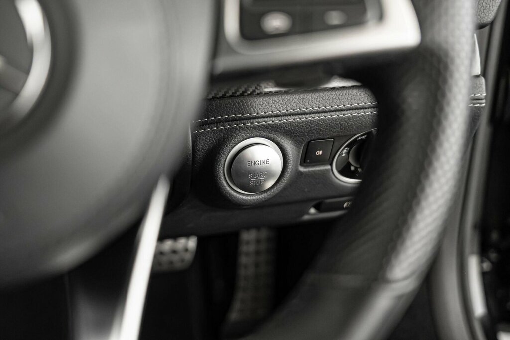 Mercedes-Benz SL Class Automatic Black #35