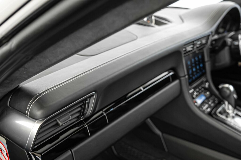 Porsche 911 Coupe Black #25
