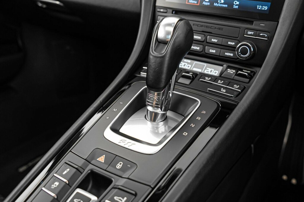 Porsche 911 Coupe Black #33