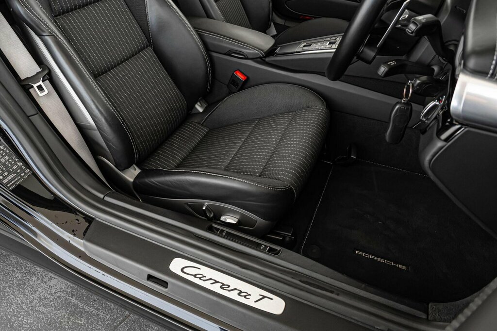 Porsche 911 Coupe Black #19