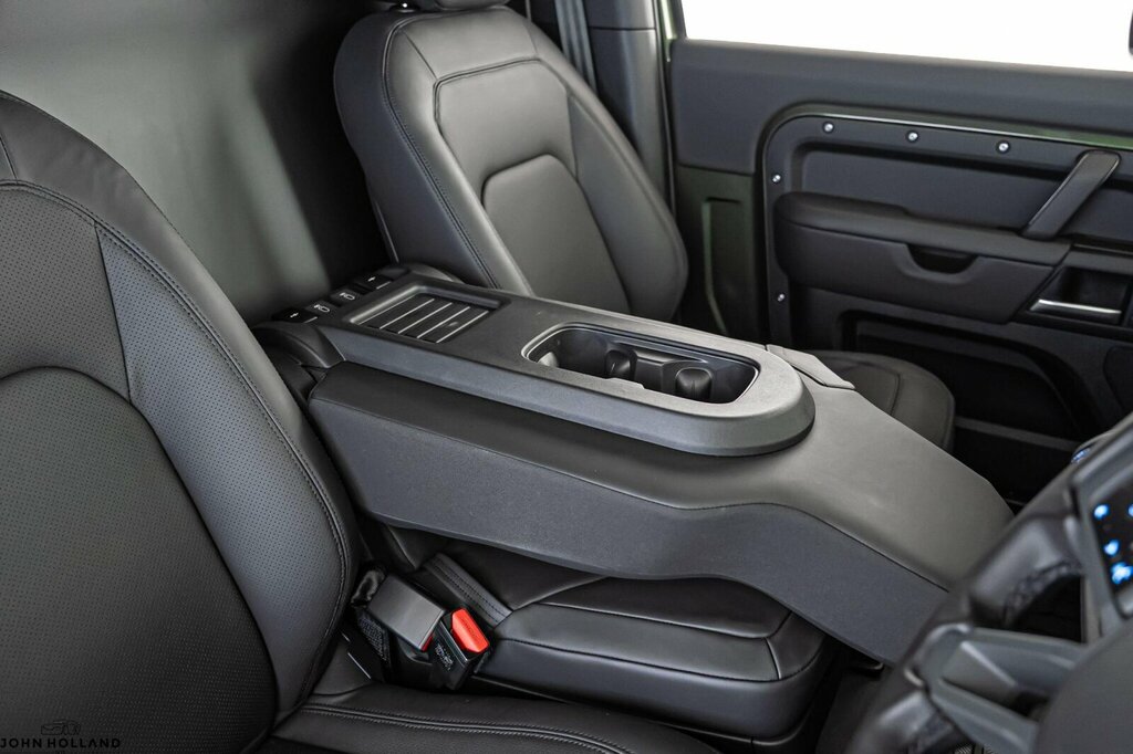 Land Rover Defender X-dynamic Se Grey #32