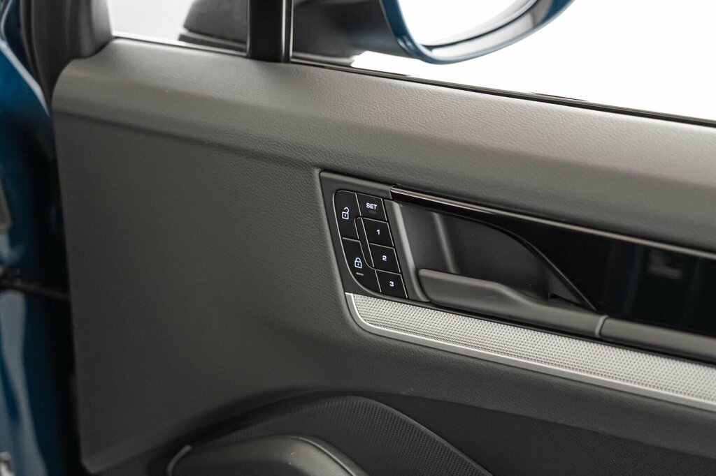 Porsche Cayenne E-hybrid Tiptronic S Blue #33
