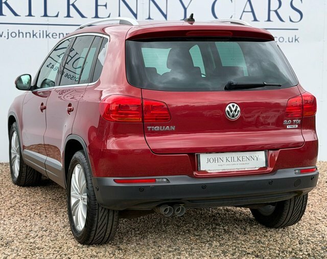 Volkswagen Tiguan Tdi Bluemotion Tech Match Red #4