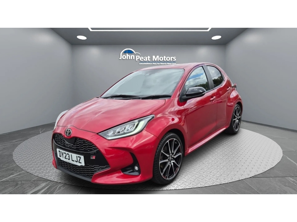 Toyota Yaris Vvt-h Gr Sport Red