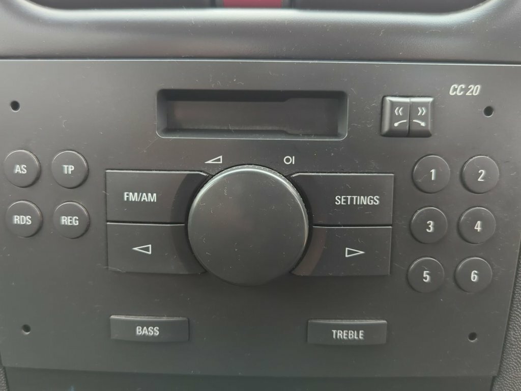 Vauxhall Combo 1.3 Cdti 1700 16V White #13