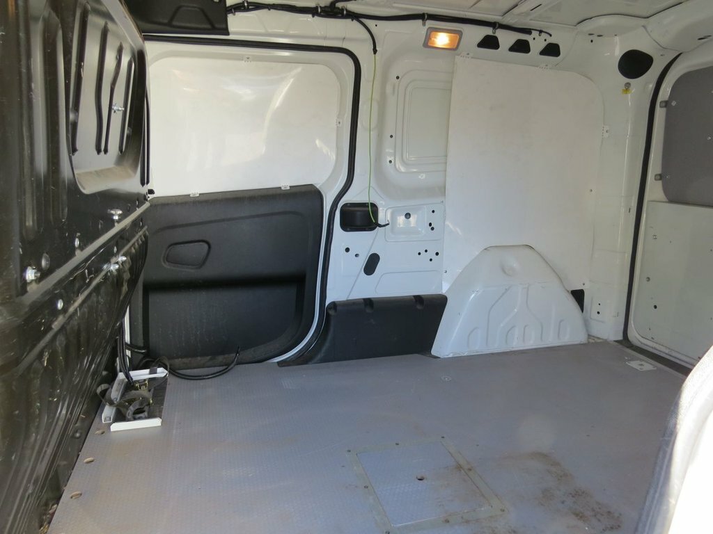 Fiat Doblo 1.6L Maxi Sx 6Dr White #5