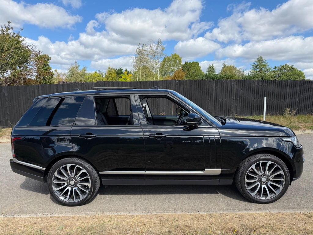 Land Rover Range Rover Sdv8 Vogue White #9