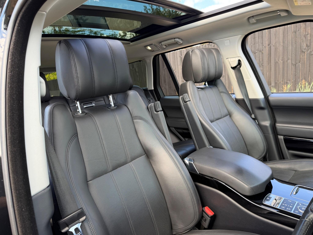 Land Rover Range Rover Sdv8 Vogue White #18