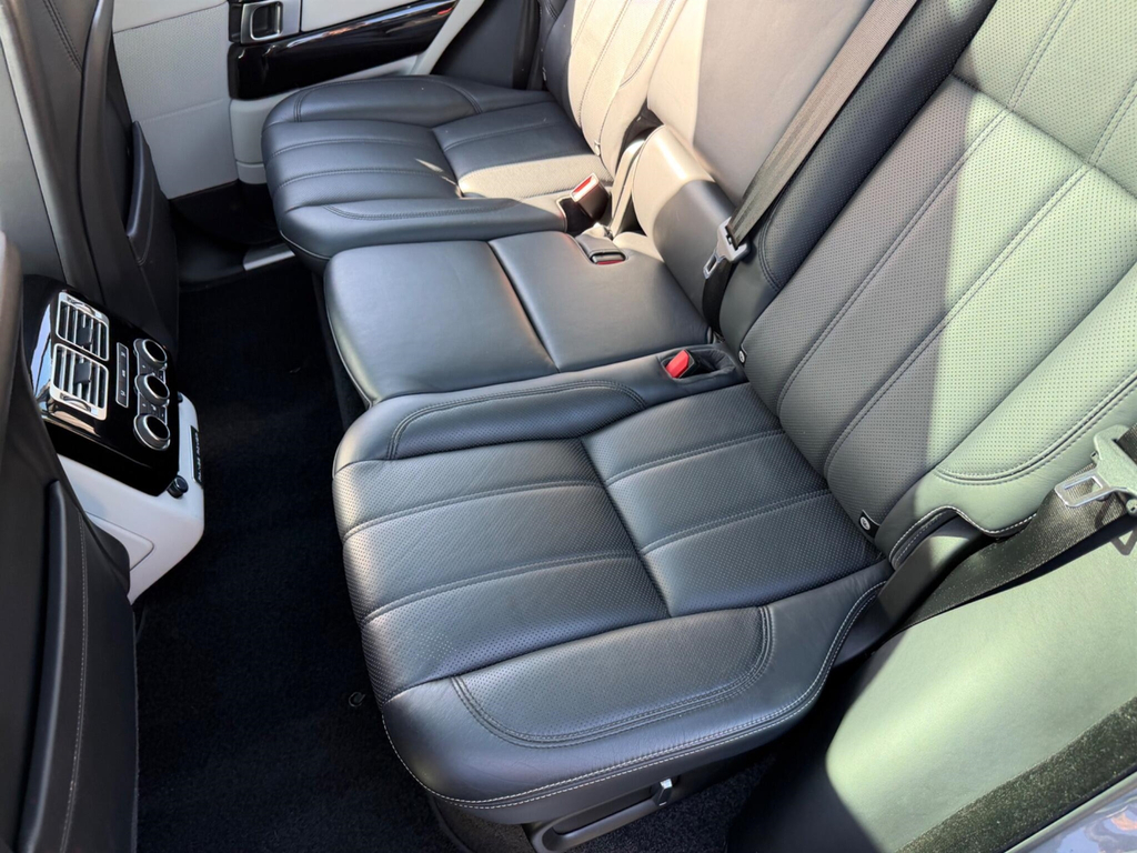 Land Rover Range Rover 4.4 Sdv8 Black #46
