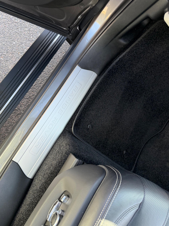 Land Rover Range Rover 4.4 Sdv8 Black #62