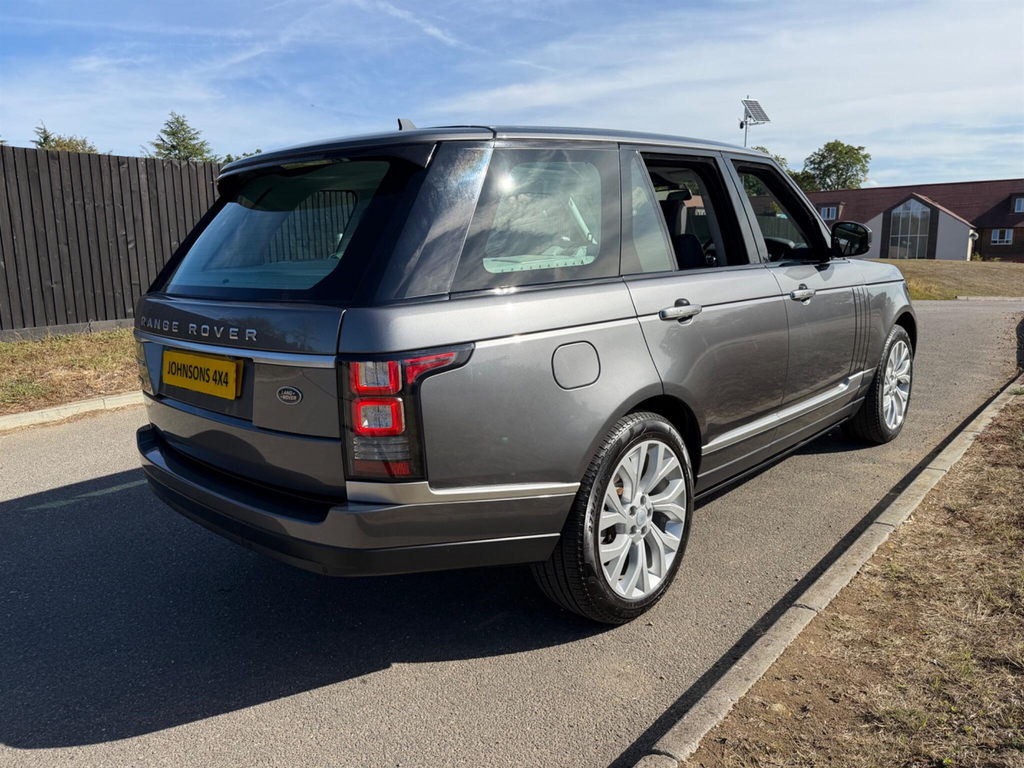 Land Rover Range Rover 4.4 Sdv8 Black #9