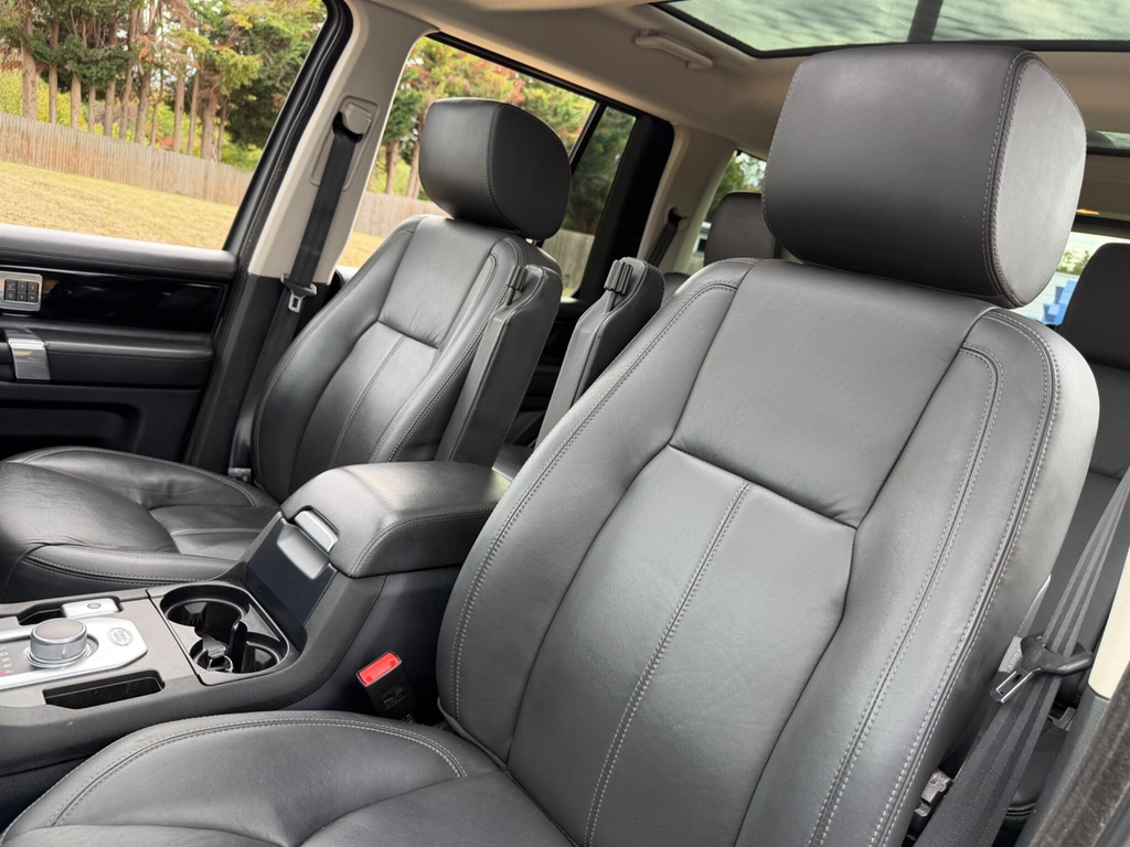Land Rover Discovery 3.0 Sdv6 Hse 255 Bhp Black #50