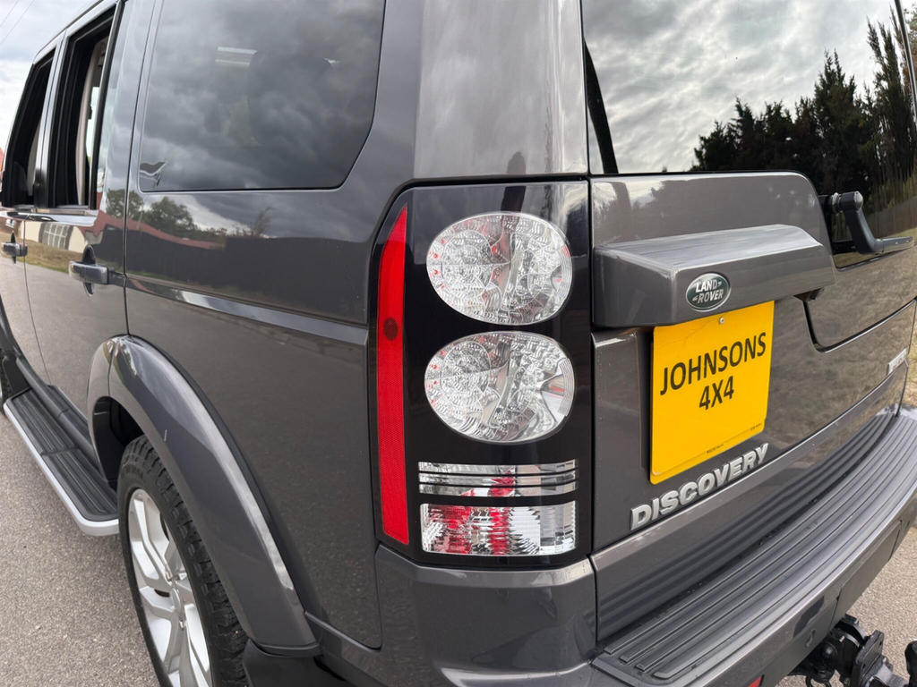 Land Rover Discovery 3.0 Sdv6 Hse 255 Bhp Black #53