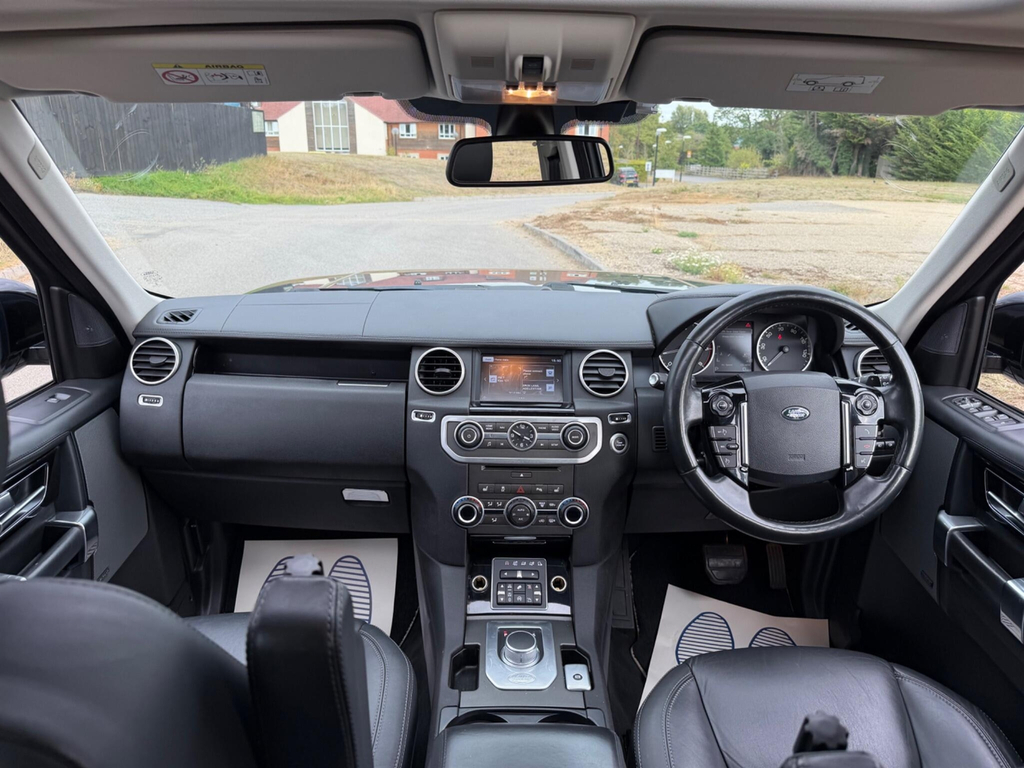 Land Rover Discovery 3.0 Sdv6 Hse 255 Bhp Black #11